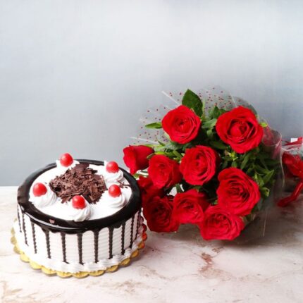 Roses & Black Forest Magic