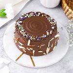 Round Chocolate Cream Cake