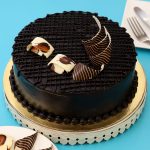 Round Chocolate Dream Cake - Image 2