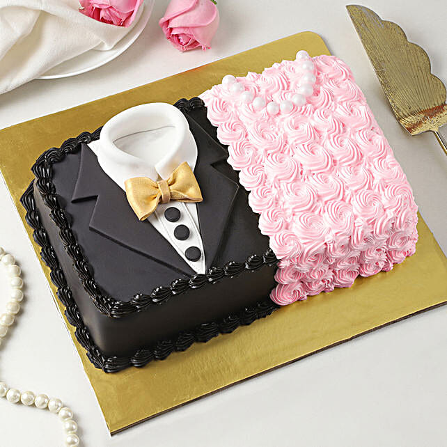 together-in-love-designer-cake Together in Love Designer Cake - Image 1