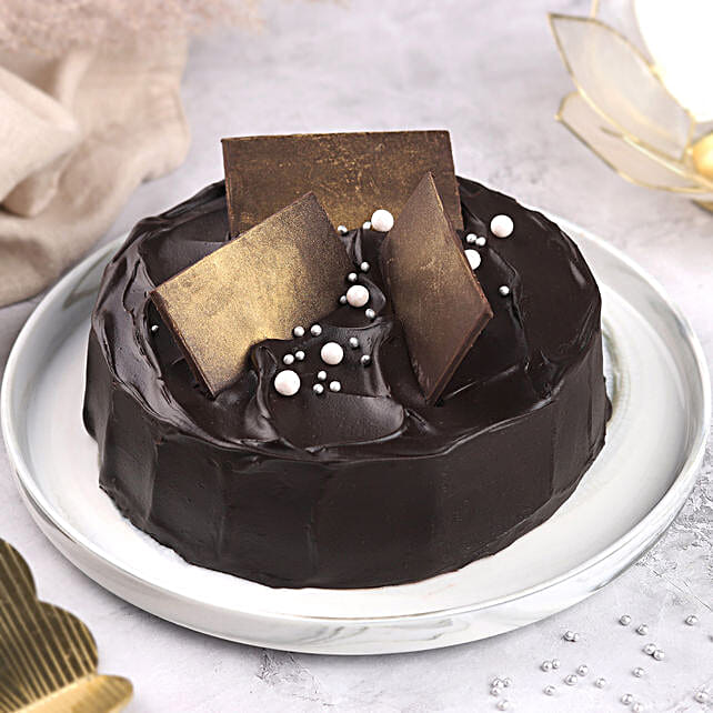 velvet-truffle-dream-cake_1 Velvet Truffle Dream Cake - Image 1